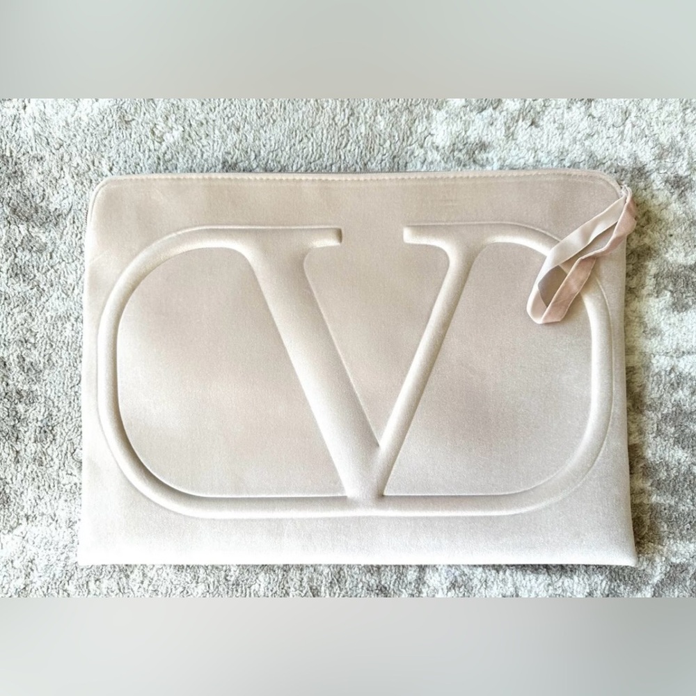 Valentino Beauty Laptop Velvet Pouch - Picture 2 of 7